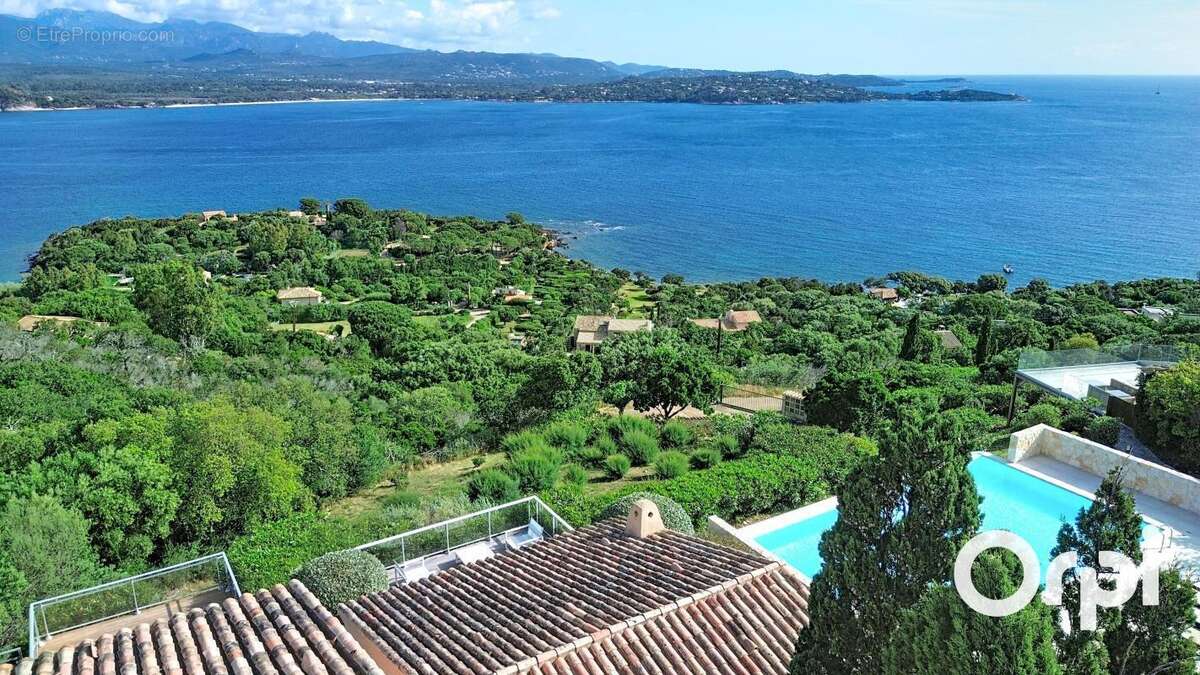 Maison à PORTO-VECCHIO