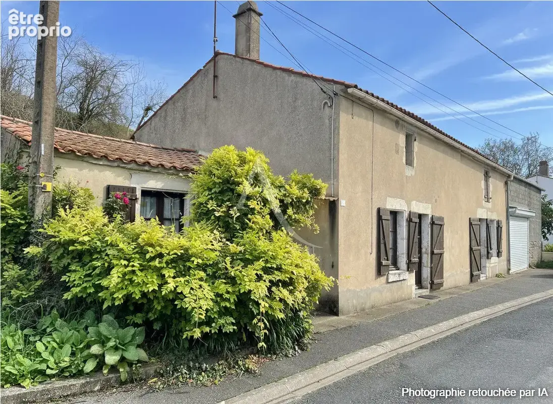 Maison - Le Gué de Velluire - DPE D - photo 2