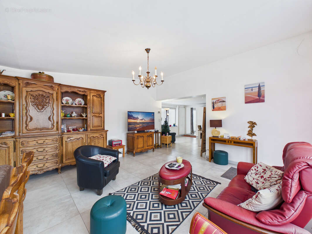 Maison de plain-pied - 120 m2 - Marly - photo 5