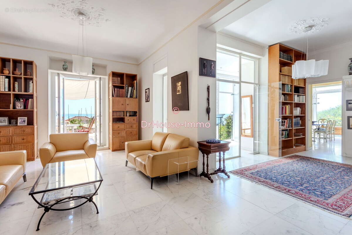 Maison 260 m² à Cap-D'ail  - photo 6