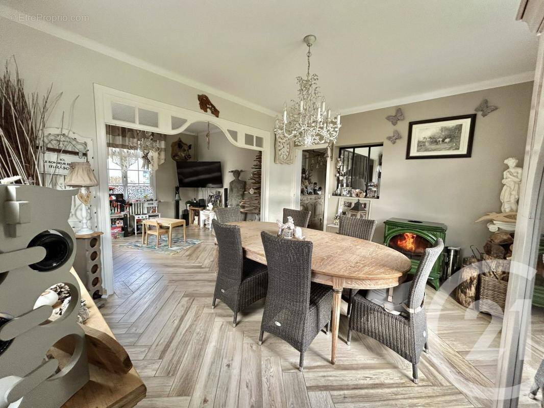 Maison à CAMPAGNE-LES-HESDIN