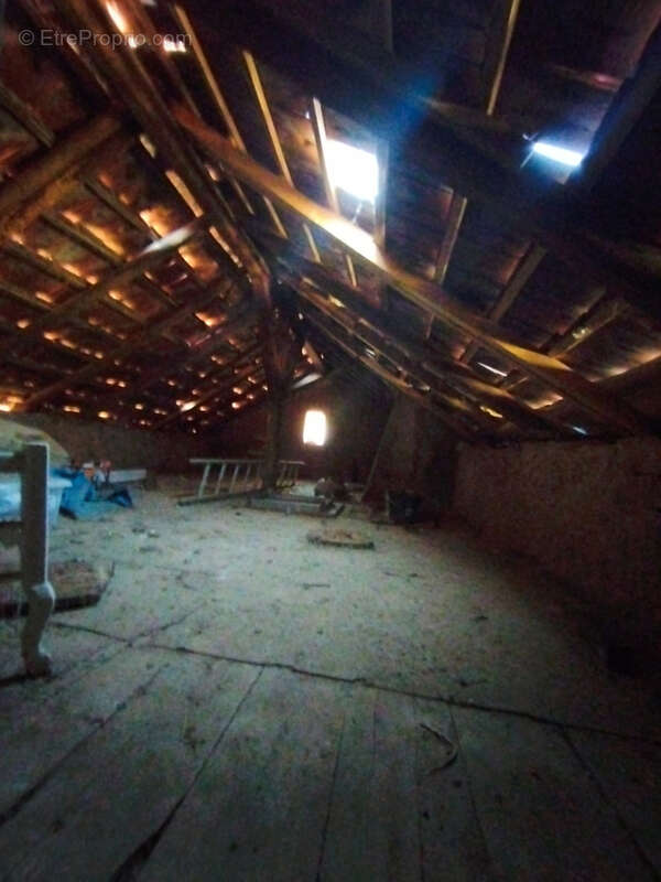 Maison à VAL-ET-CHATILLON