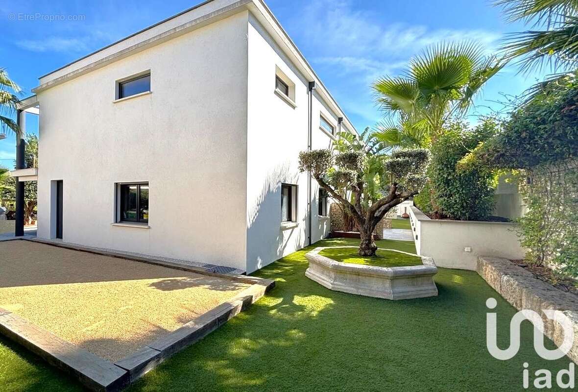 Photo 6 - Maison à FREJUS