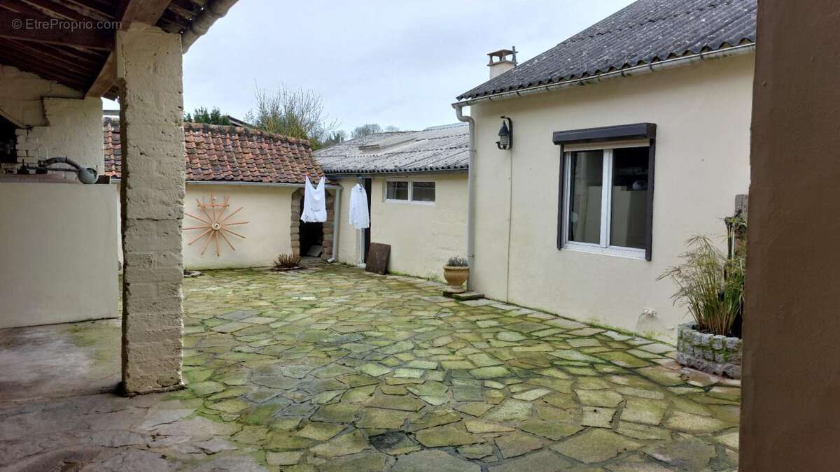 Maison à FRENCQ