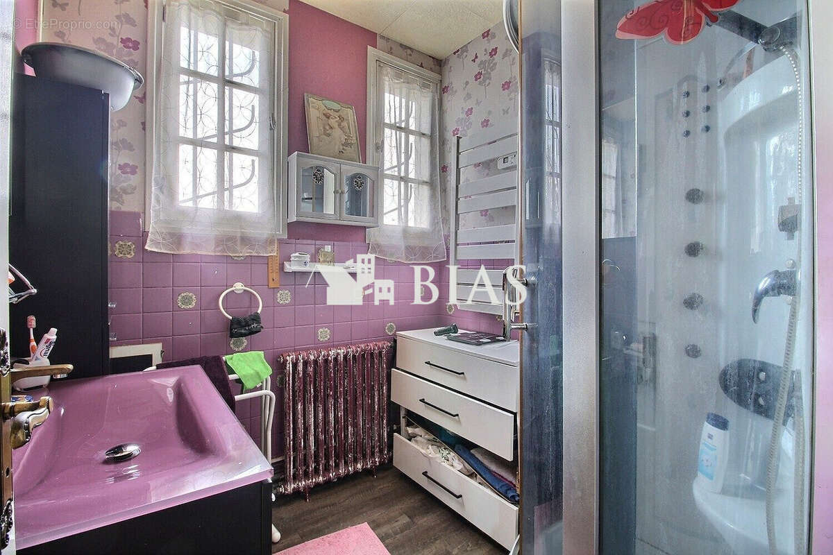 Maison à ANNEVILLE-AMBOURVILLE