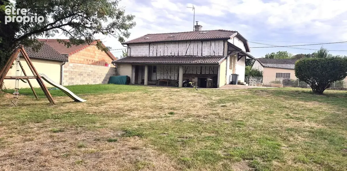 Ravissante Maison Individuelle en colombage, de Charme ou de Caractère de 116 m² Rénovée avec Cour, Terrasse, Appentis, Buanderi - photo 5