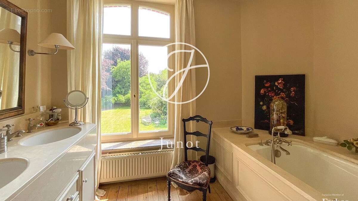 Maison à GENECH