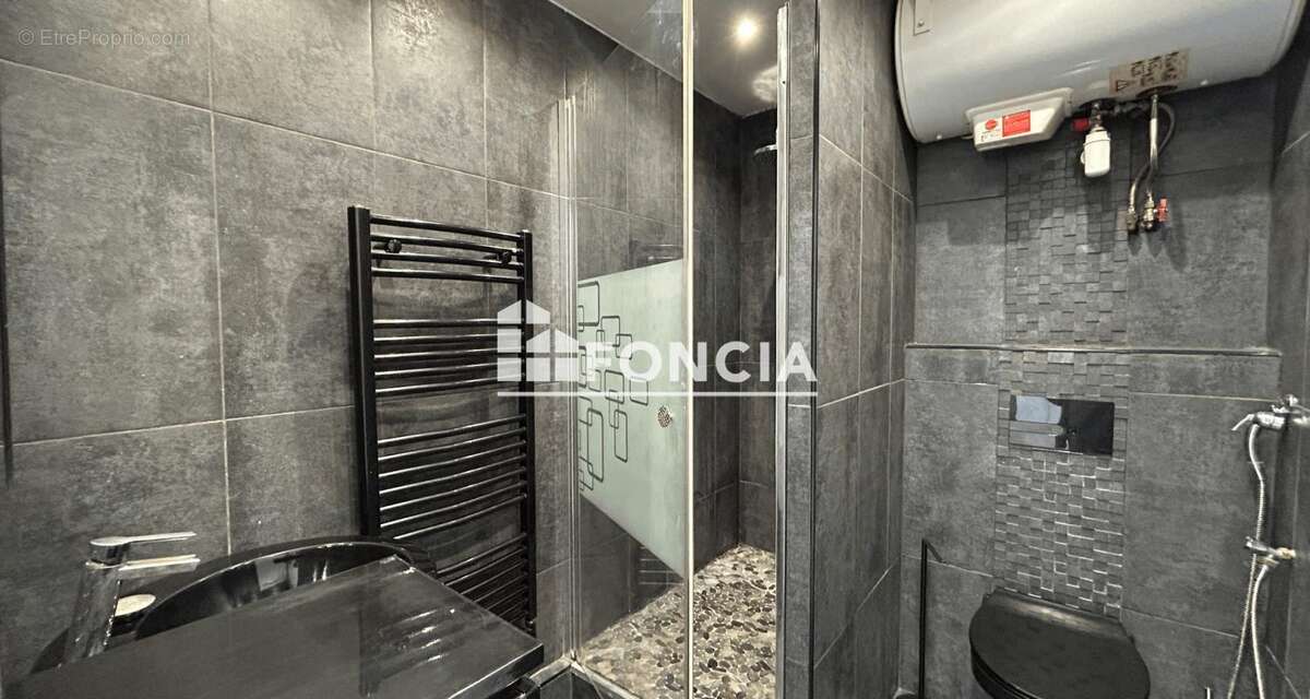 Appartement à SAINT-DENIS