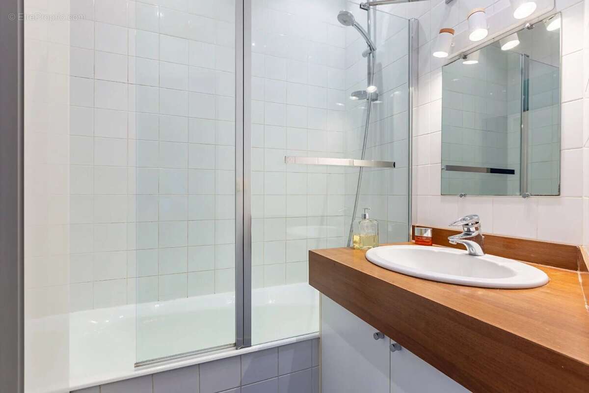 Appartement 52 m² à Courbevoie  - photo 6