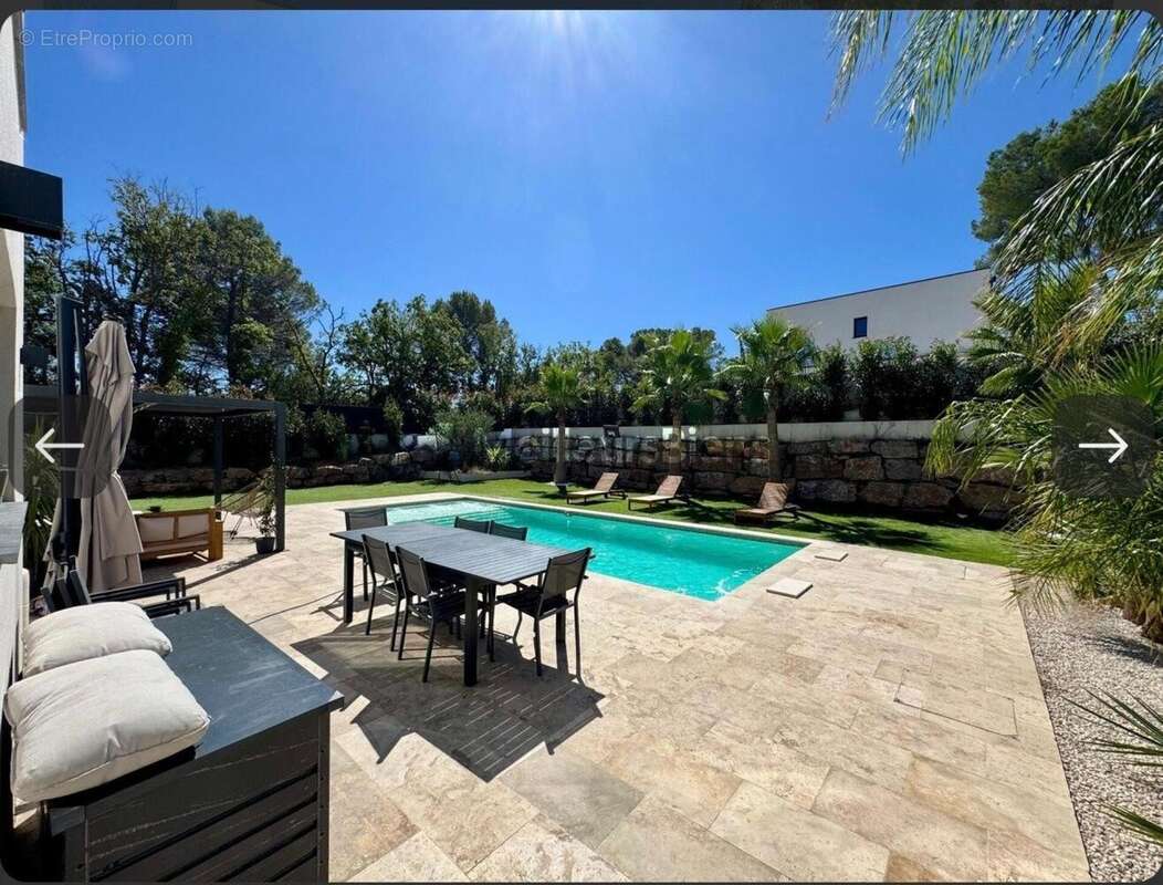 Photo 3 - Maison à FREJUS