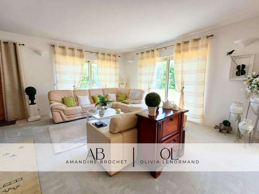 Maison à MAREIL-SUR-MAULDRE