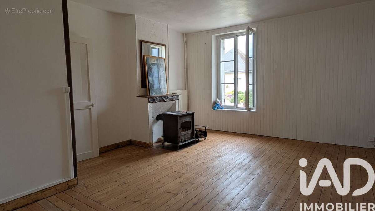 Photo 7 - Maison à VILLERS-COTTERETS