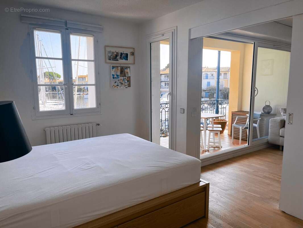 Appartement à GRIMAUD
