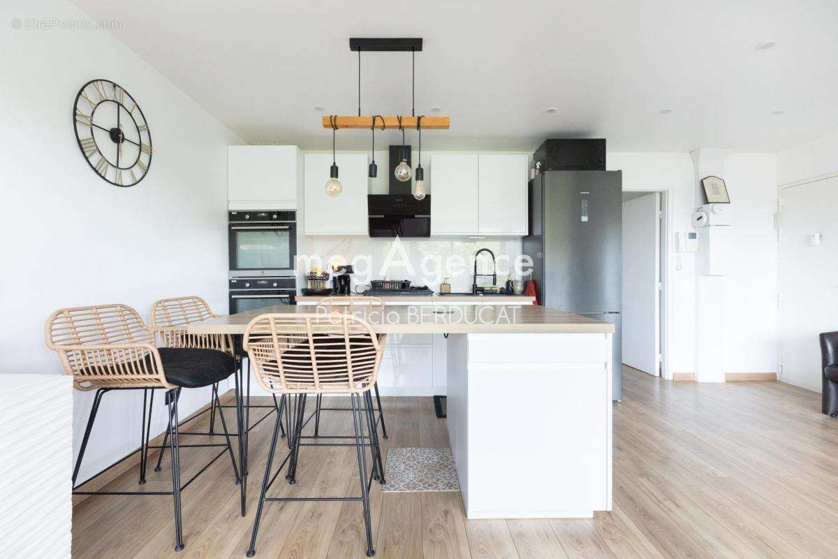 Appartement à SAINT-MAURICE