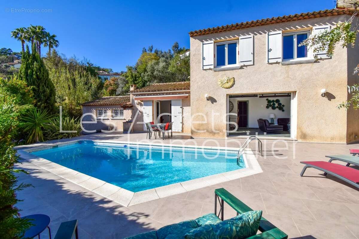 Maison à LES ADRETS-DE-L'ESTEREL