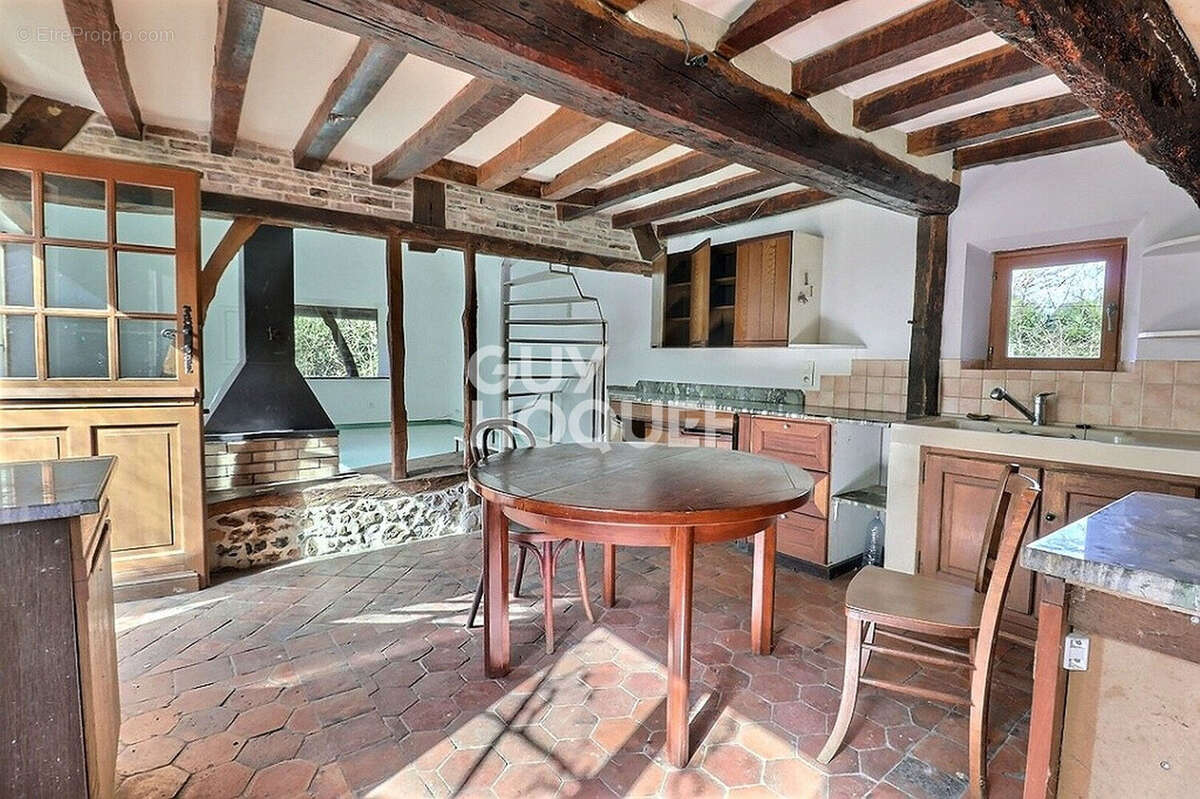 Maison à BERNAY