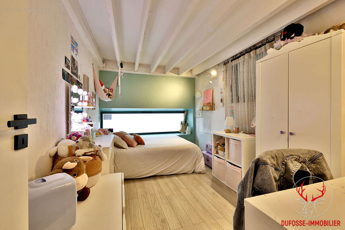 Maison Villeurbanne 6 pièce(s) 190 m2 - photo 9
