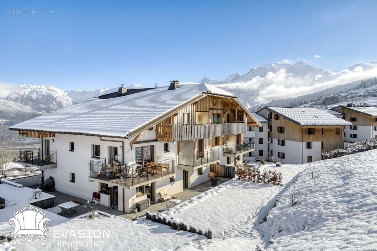 Appartement à COMBLOUX