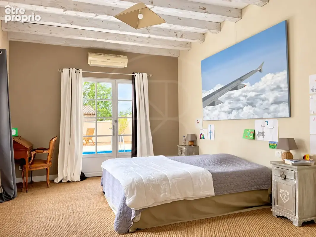 Élégante propriété de caractère avec piscine - photo 8