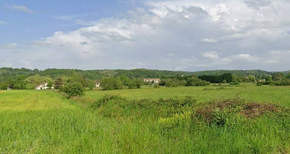 Terrain à ARTIGAT
