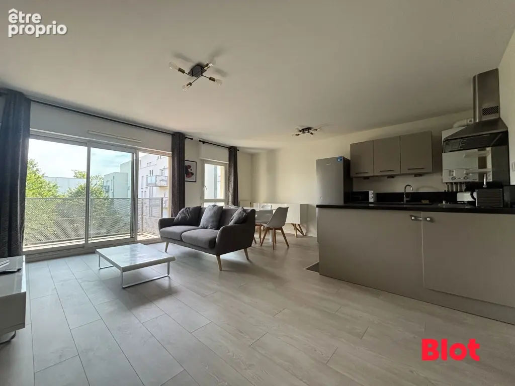Appartement 4 pièces 79 m² à vendre à Saint-Jacques-De-La-Lande (35136) - photo 2
