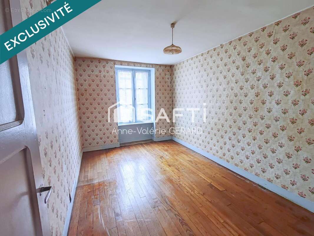 Photo 6 - Maison à FOUGEROLLES-DU-PLESSIS