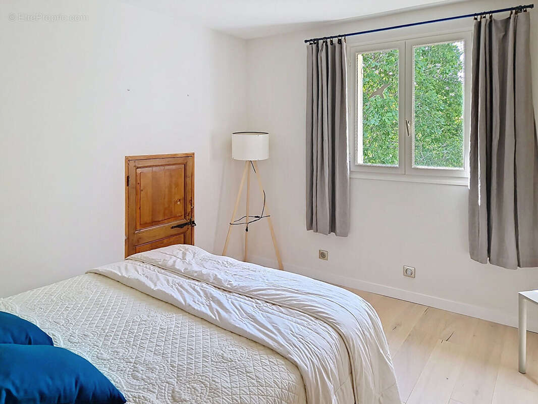 Maison à VILLENEUVE-LES-AVIGNON