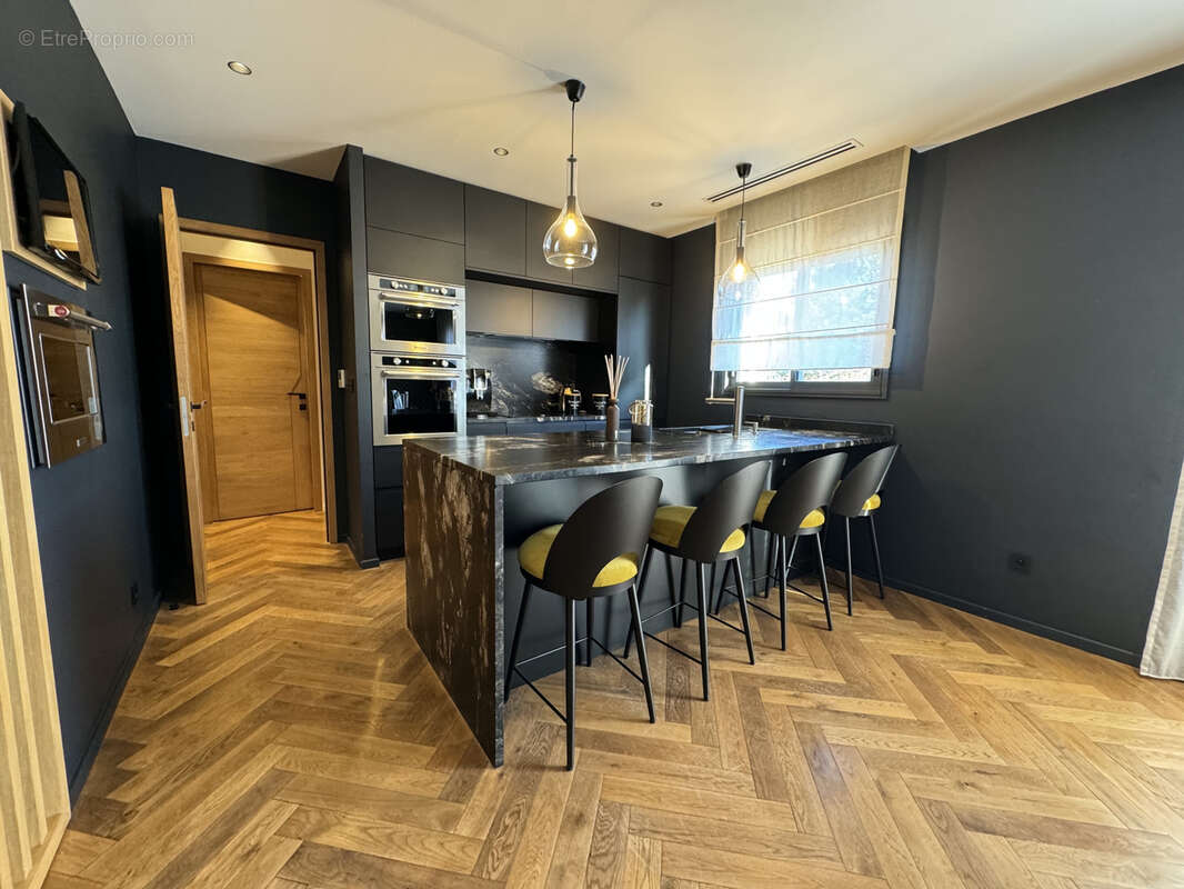 Maison à BOUC-BEL-AIR