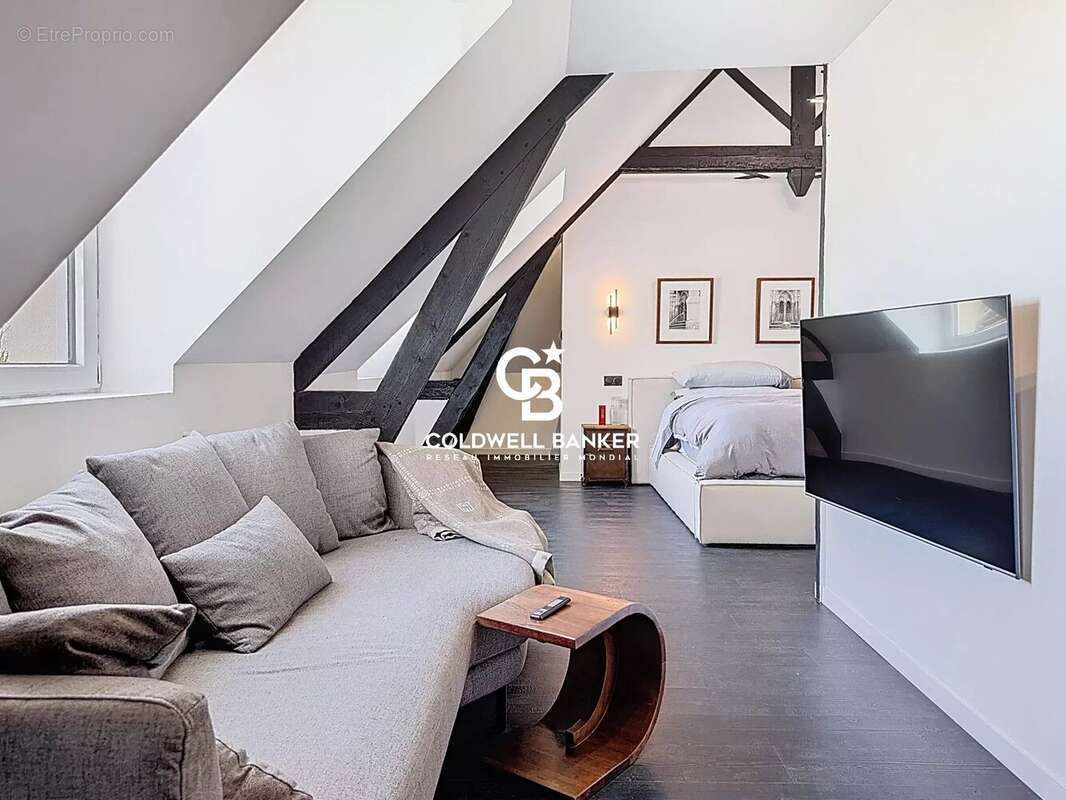 Maison à AUMAGNE