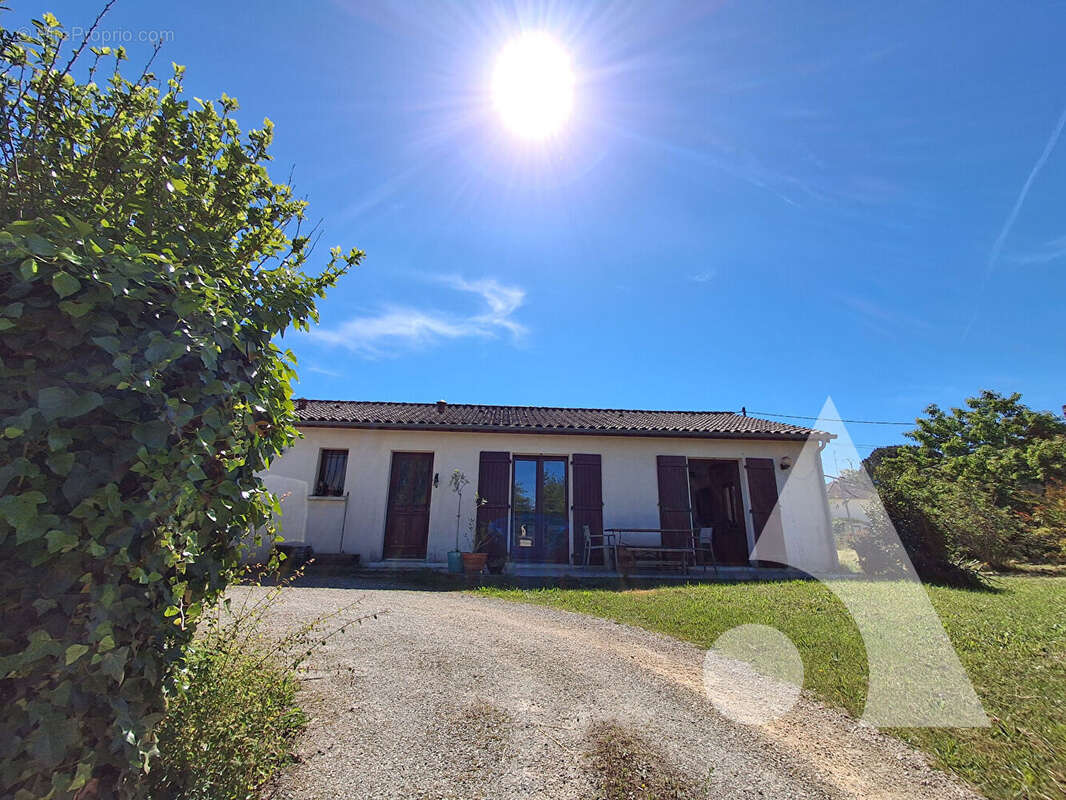 Maison à SARLAT-LA-CANEDA