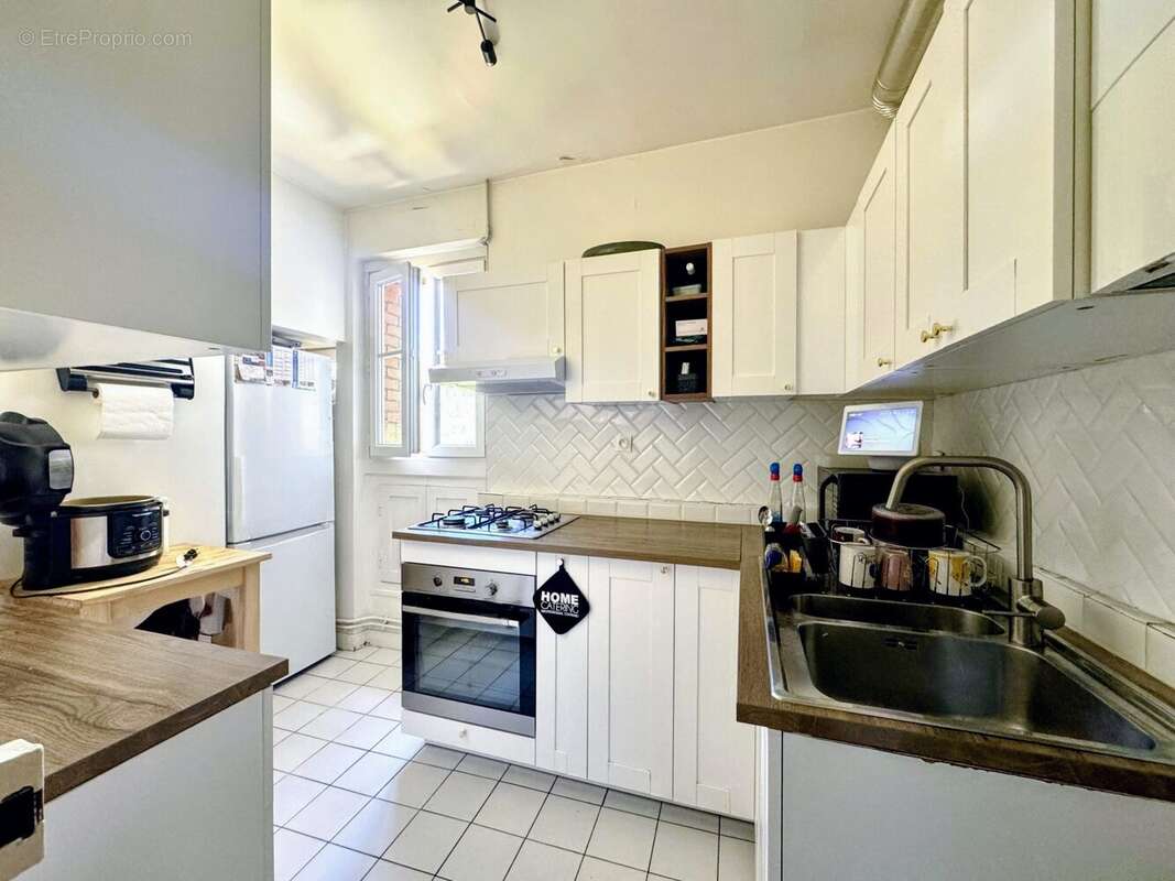 Appartement à SURESNES