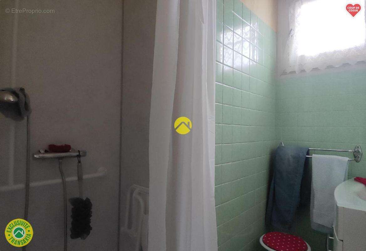 Maison à LA GUERCHE-SUR-L&#039;AUBOIS