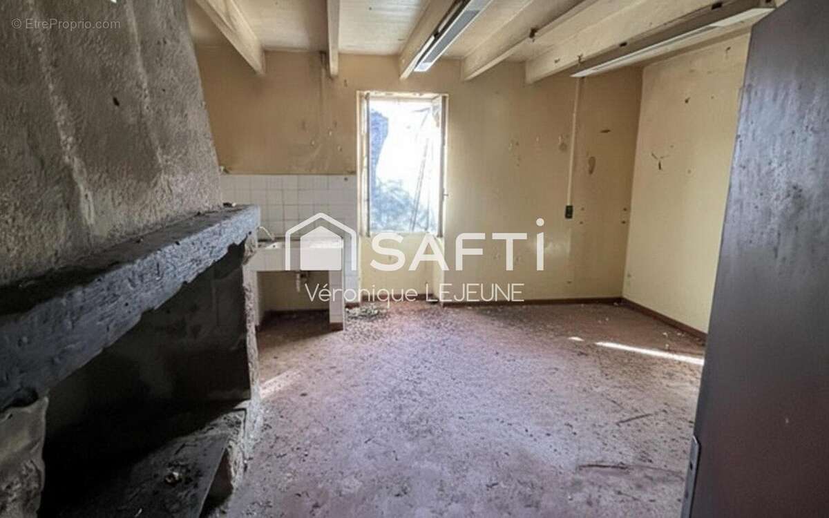 Maison 150 m² à Castella  - photo 6