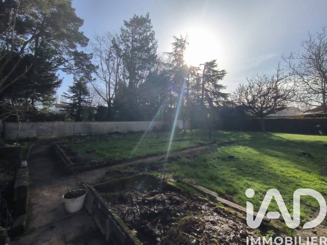 Photo 1 - Terrain à BOUGUENAIS