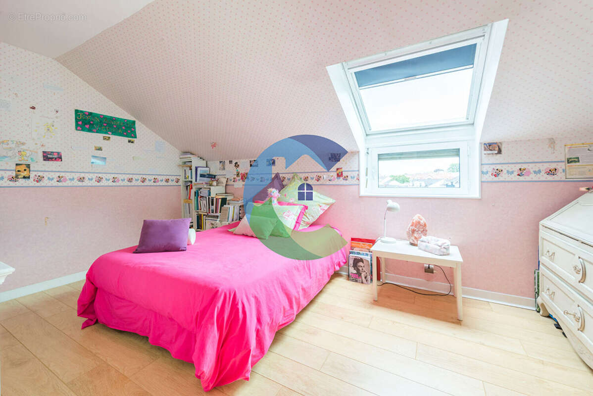 Appartement à EPINAY-SUR-ORGE