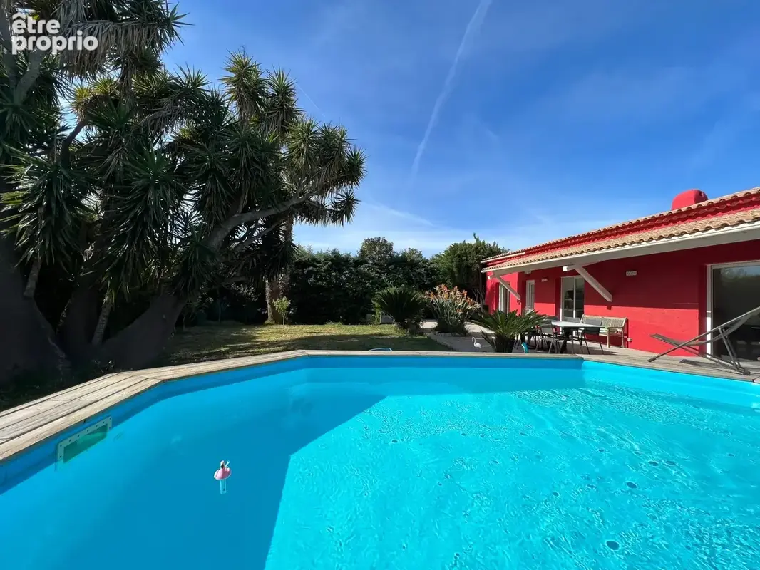 Dpt Var (83), à vendre HYERES Villa sans vis à vis- 1000m² de terrain - 3 chambres  - piscine - jardin - GARAGE - photo 87