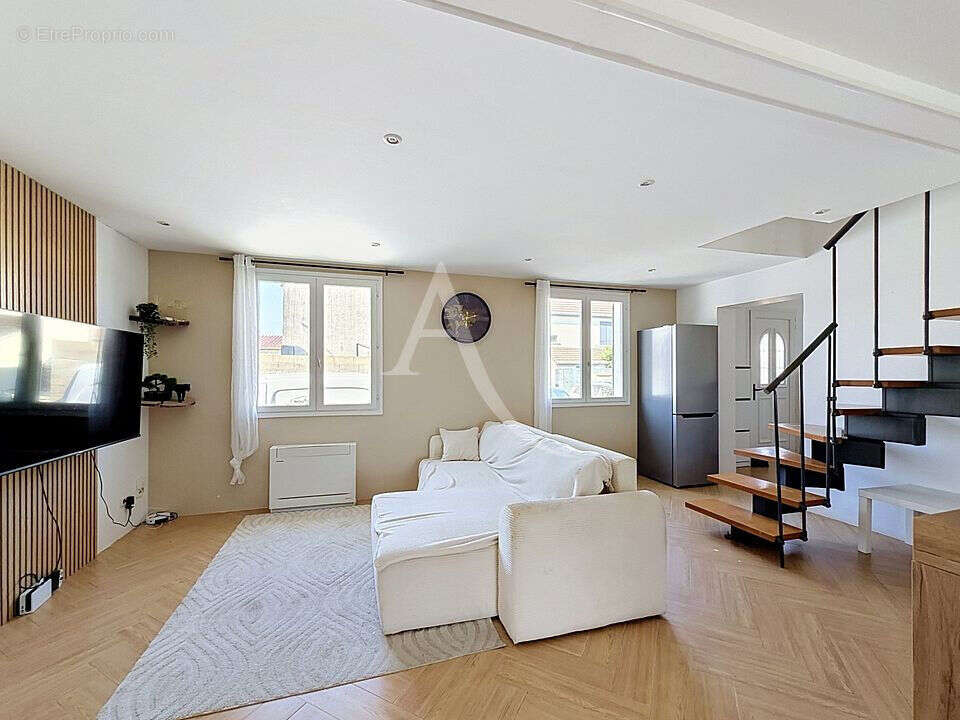 Maison à OISSERY