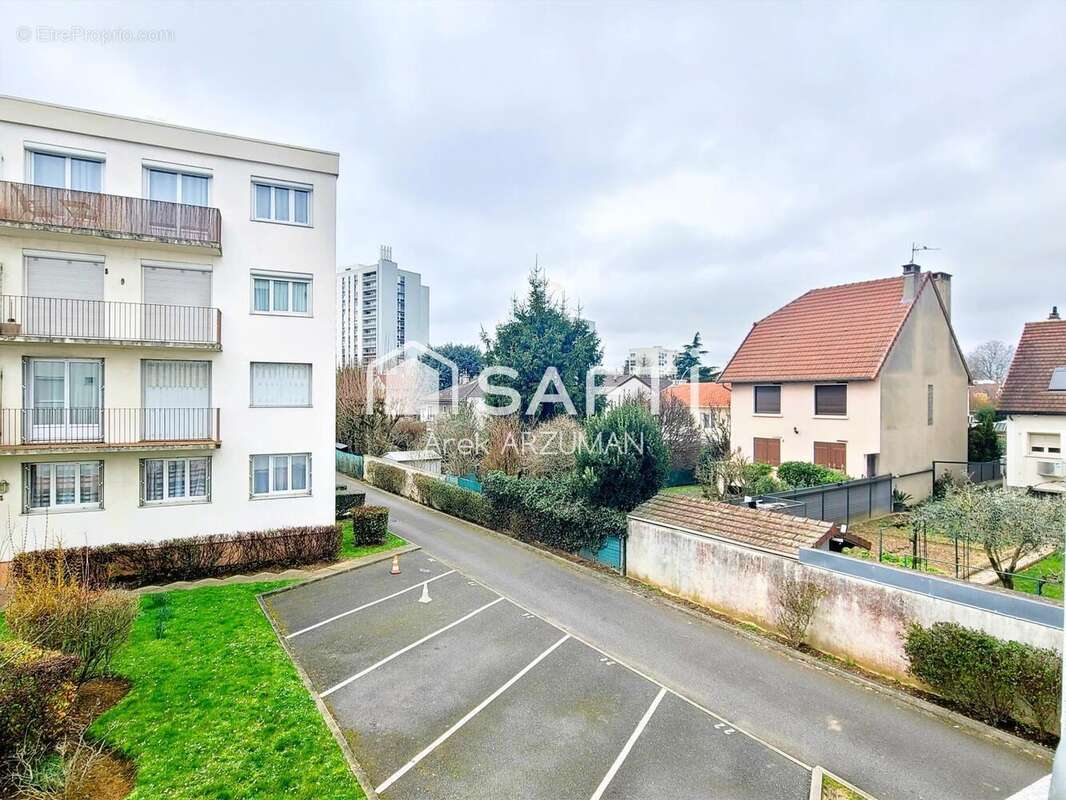 Photo 4 - Appartement à CHEVILLY-LARUE