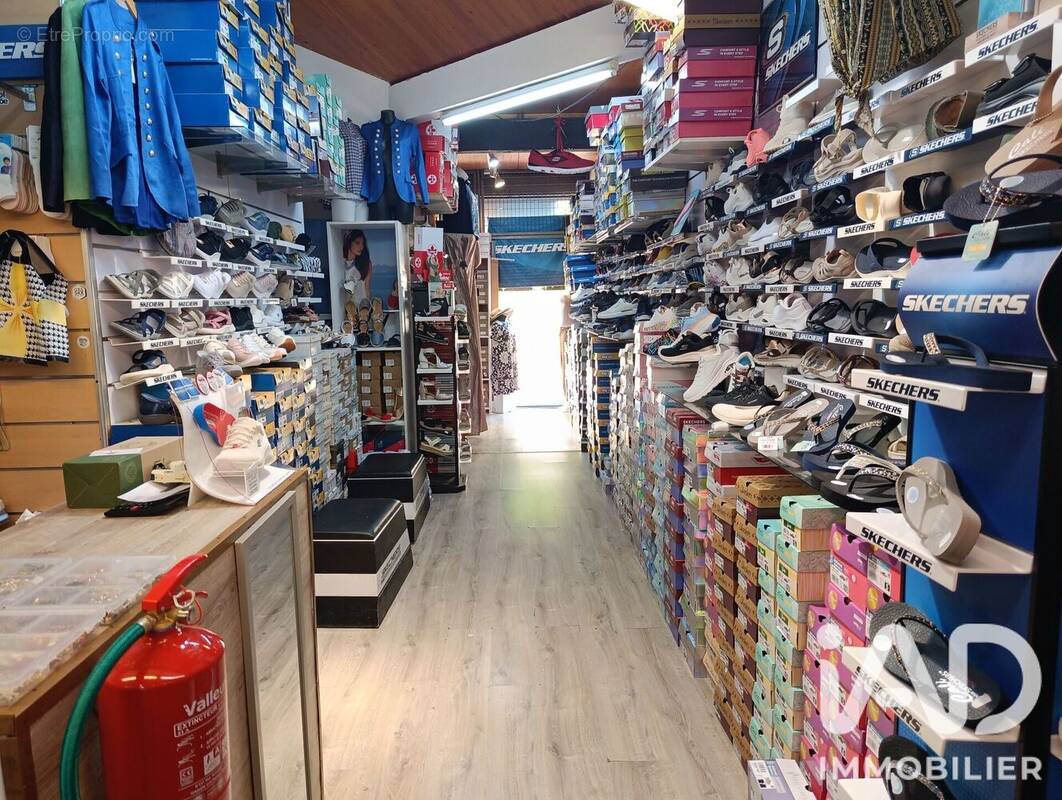 Photo 1 - Commerce à LEUCATE