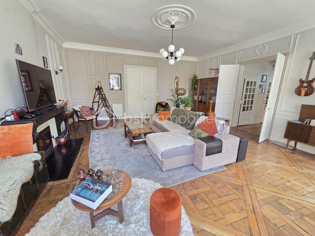 Magnifique Appartement de prestige de 204m² en hyper centre ville de Nevers - photo 12