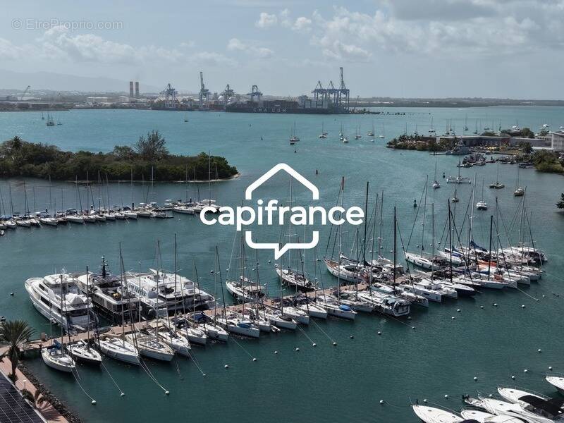 Appartement à POINTE-A-PITRE