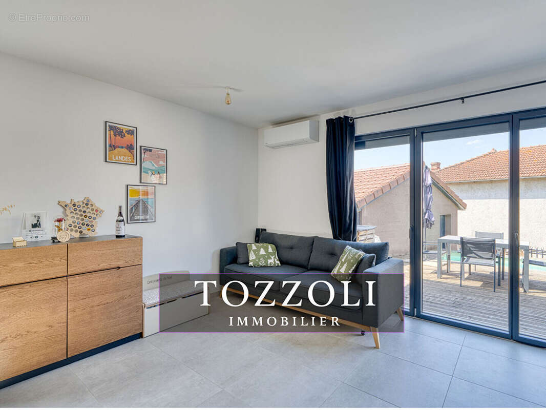 Appartement à VERNIOZ