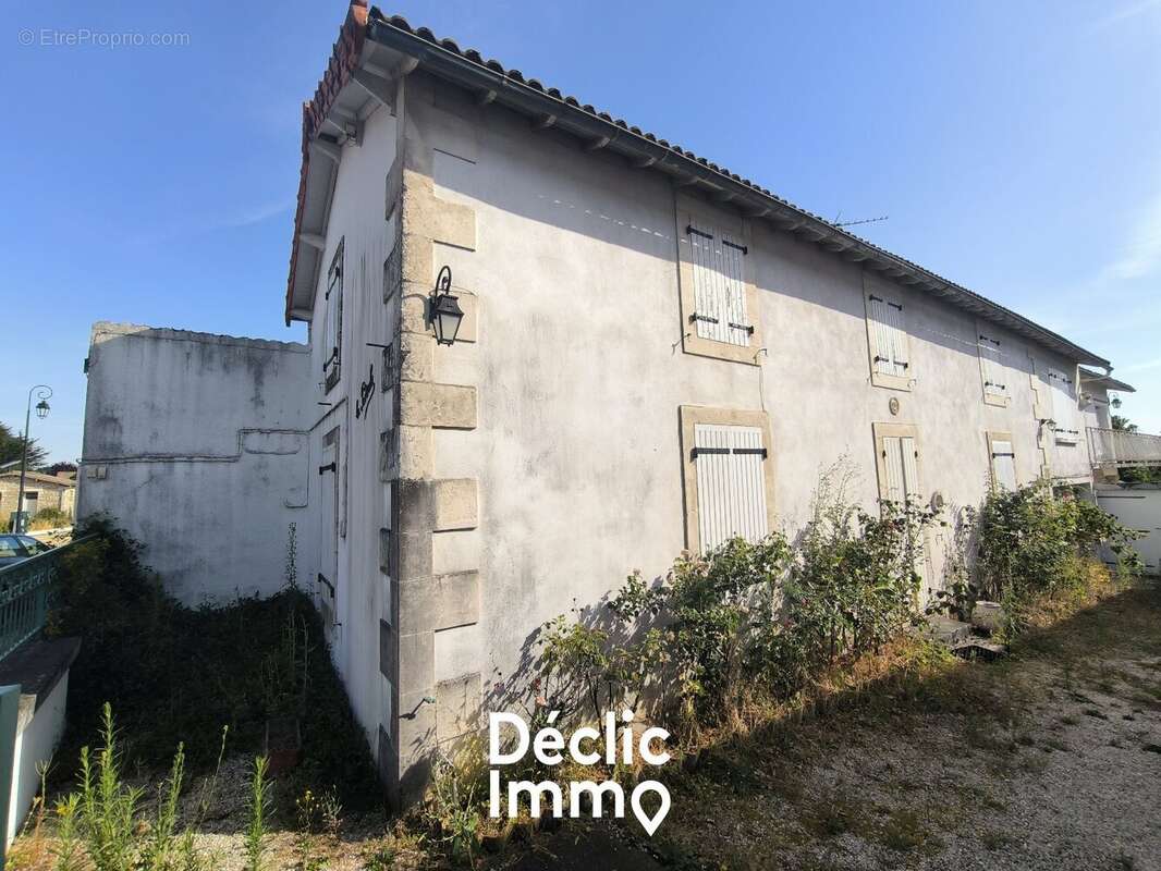 Maison pierre a renover - photo 2