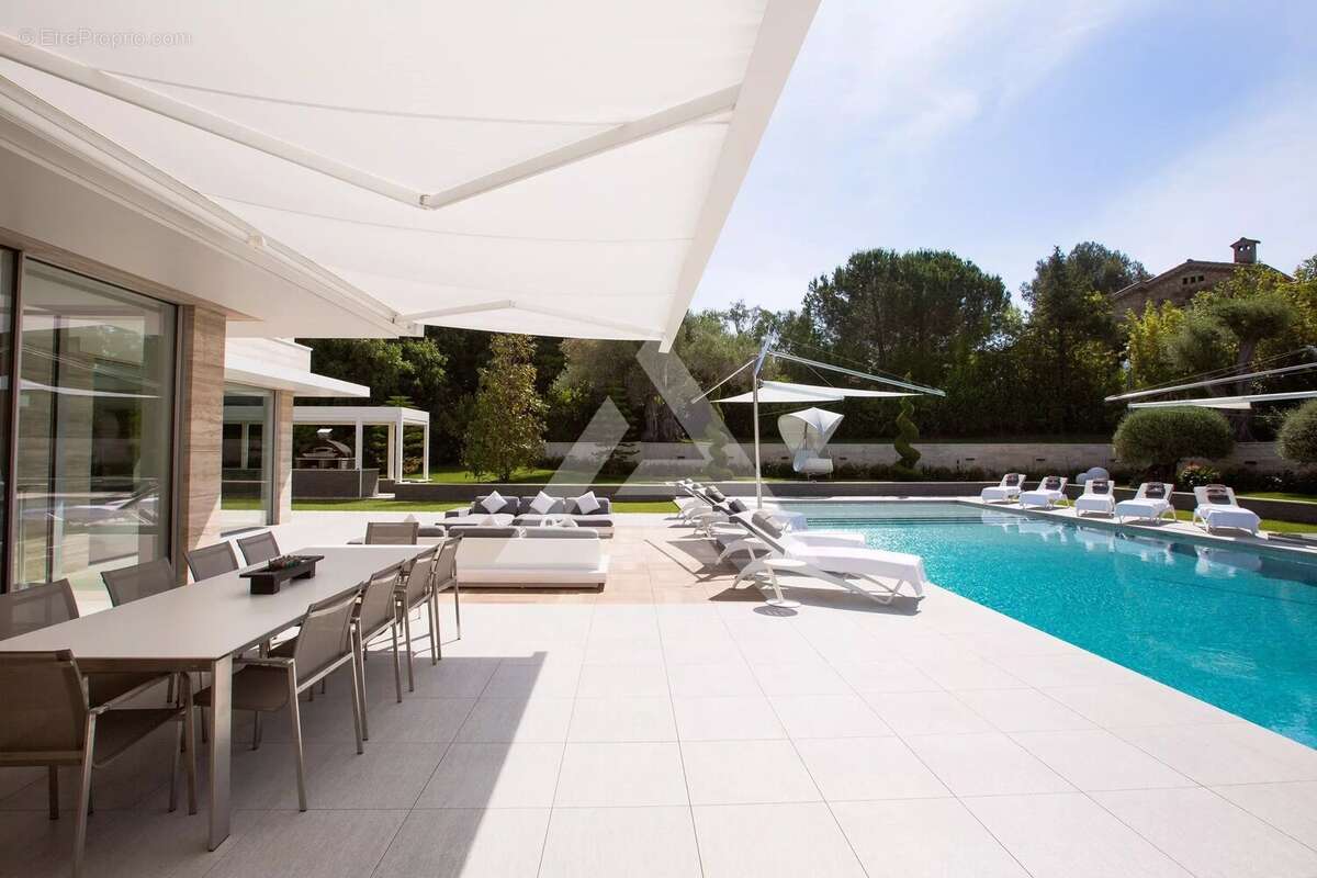 Maison à ANTIBES