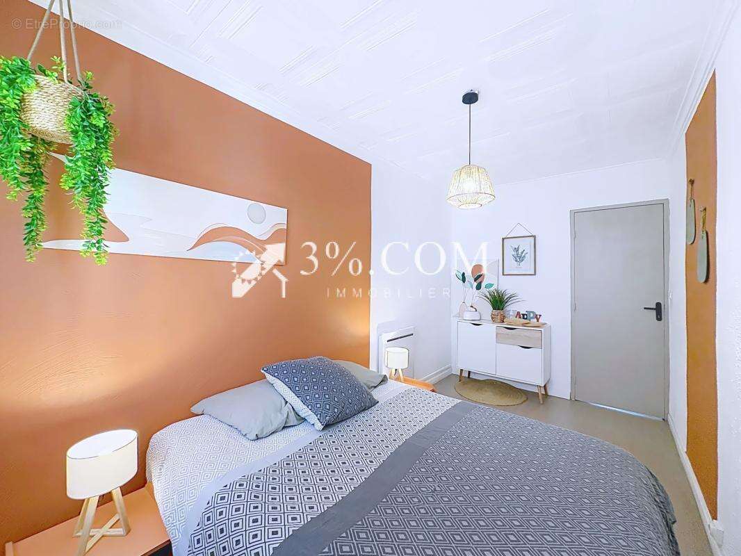 GRUISSAN VILLAGE   Charmant appartement T3 au coeur d'un envi - photo 2