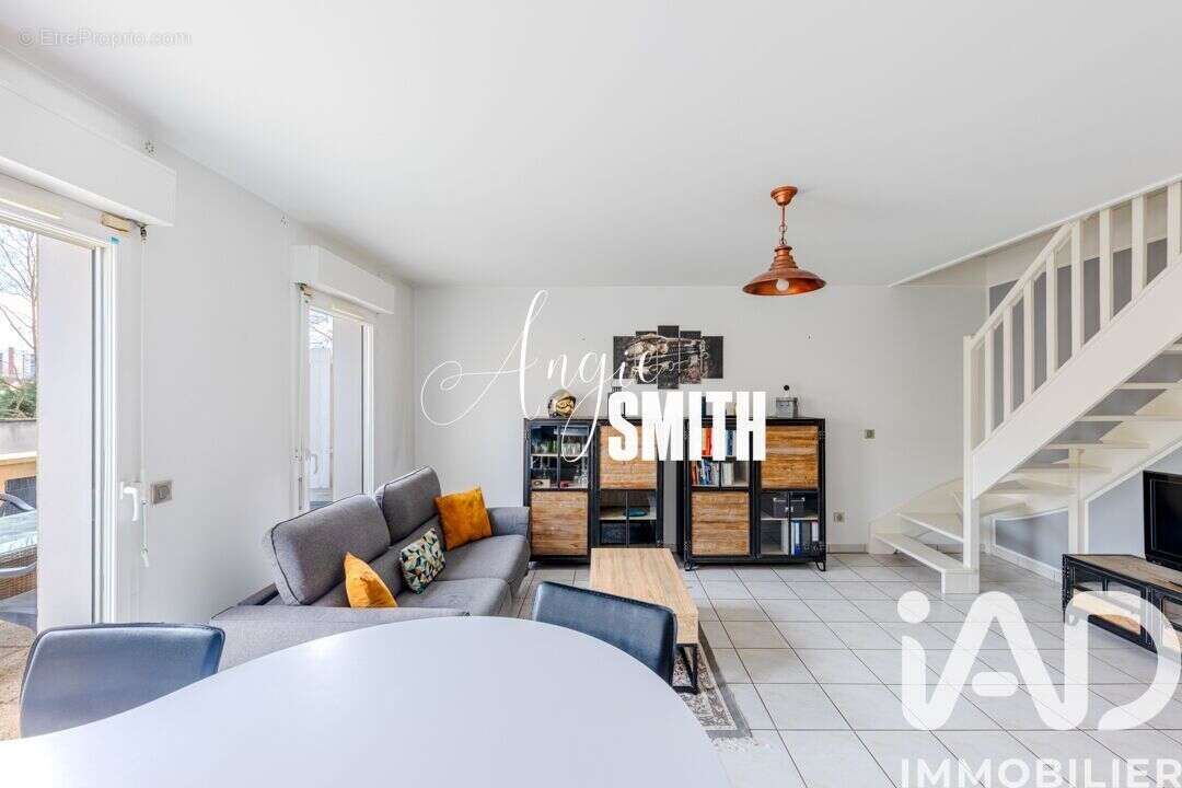 Photo 8 - Appartement à MARGENCY