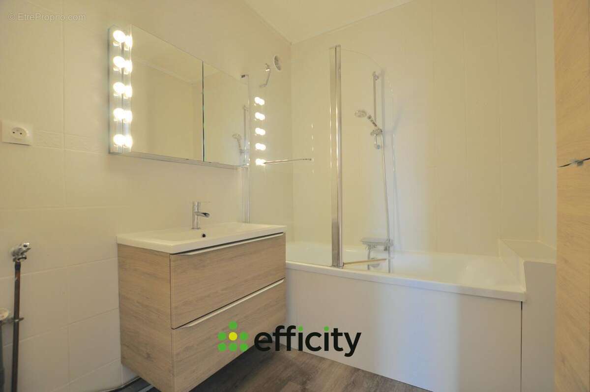 Appartement à CORBAS