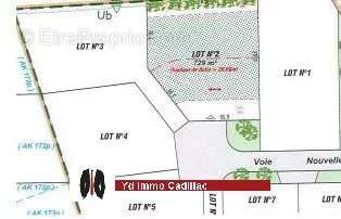 Terrain à SAINT-MAIXANT