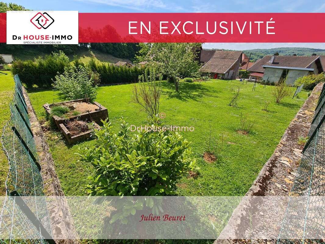 Maison 112 m² à Uzelle  - photo 24