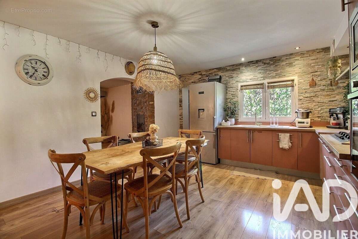 Photo 3 - Appartement à LE BEAUSSET